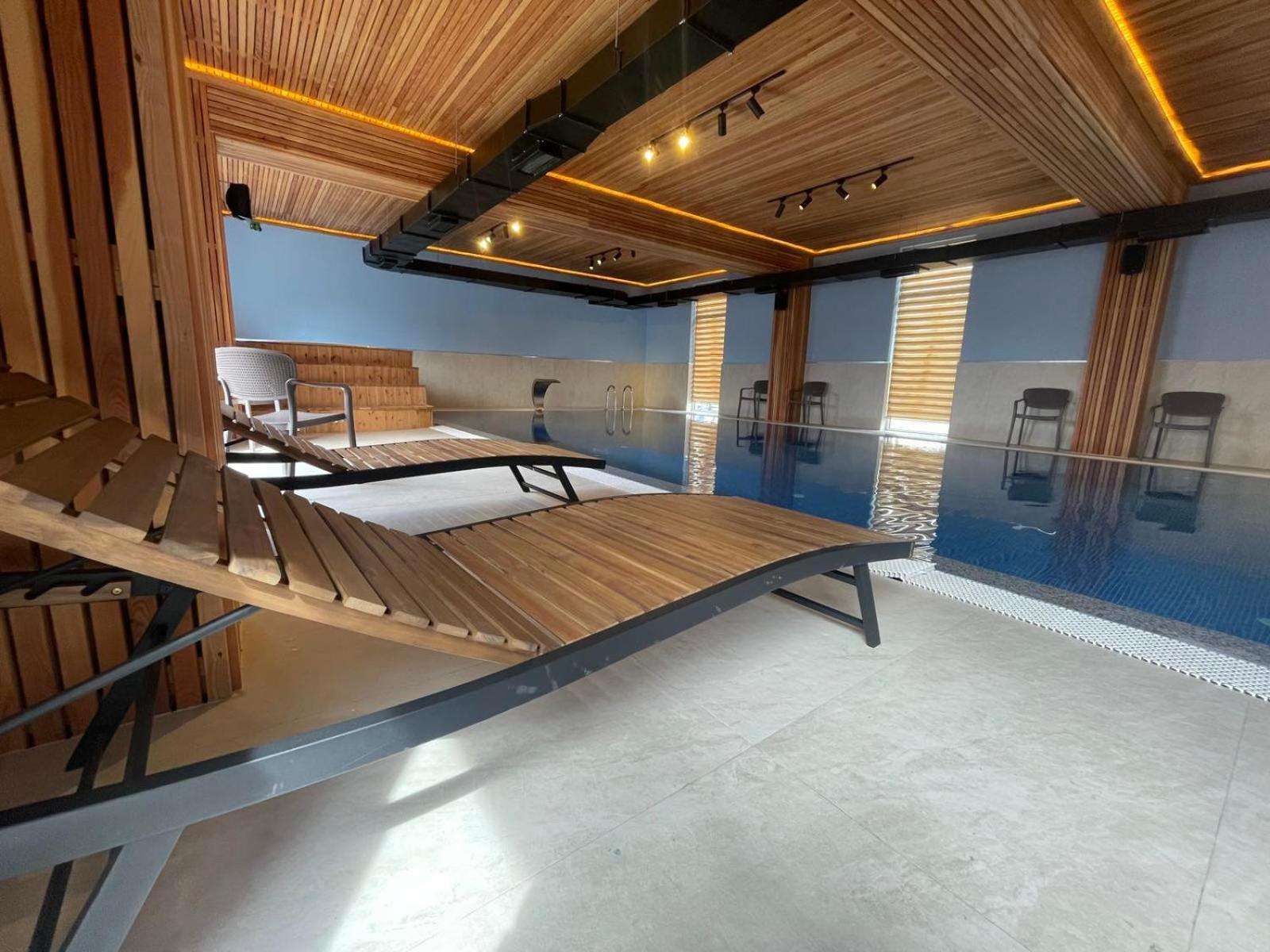 Hotel Konstantin Laplje Selo Экстерьер фото