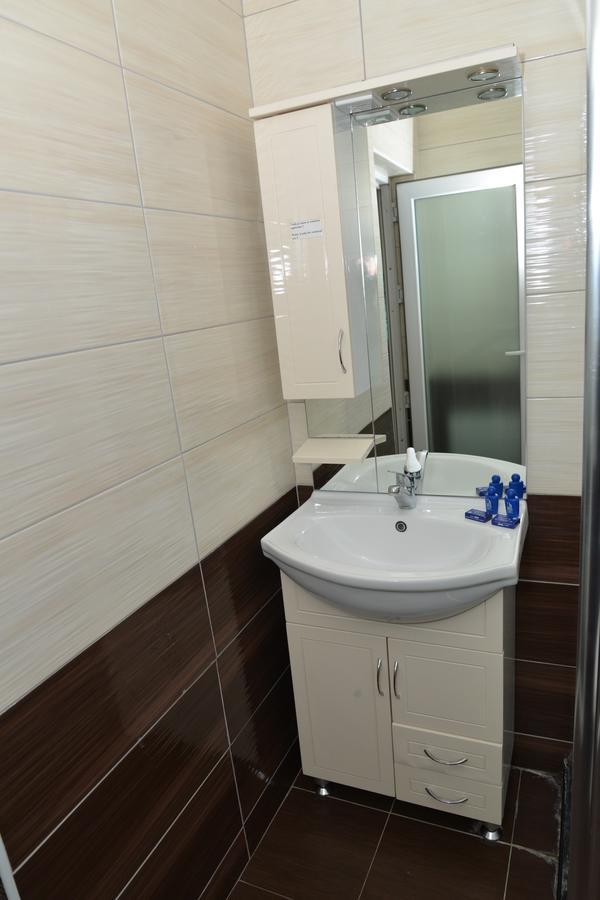 Hotel Konstantin Laplje Selo Экстерьер фото